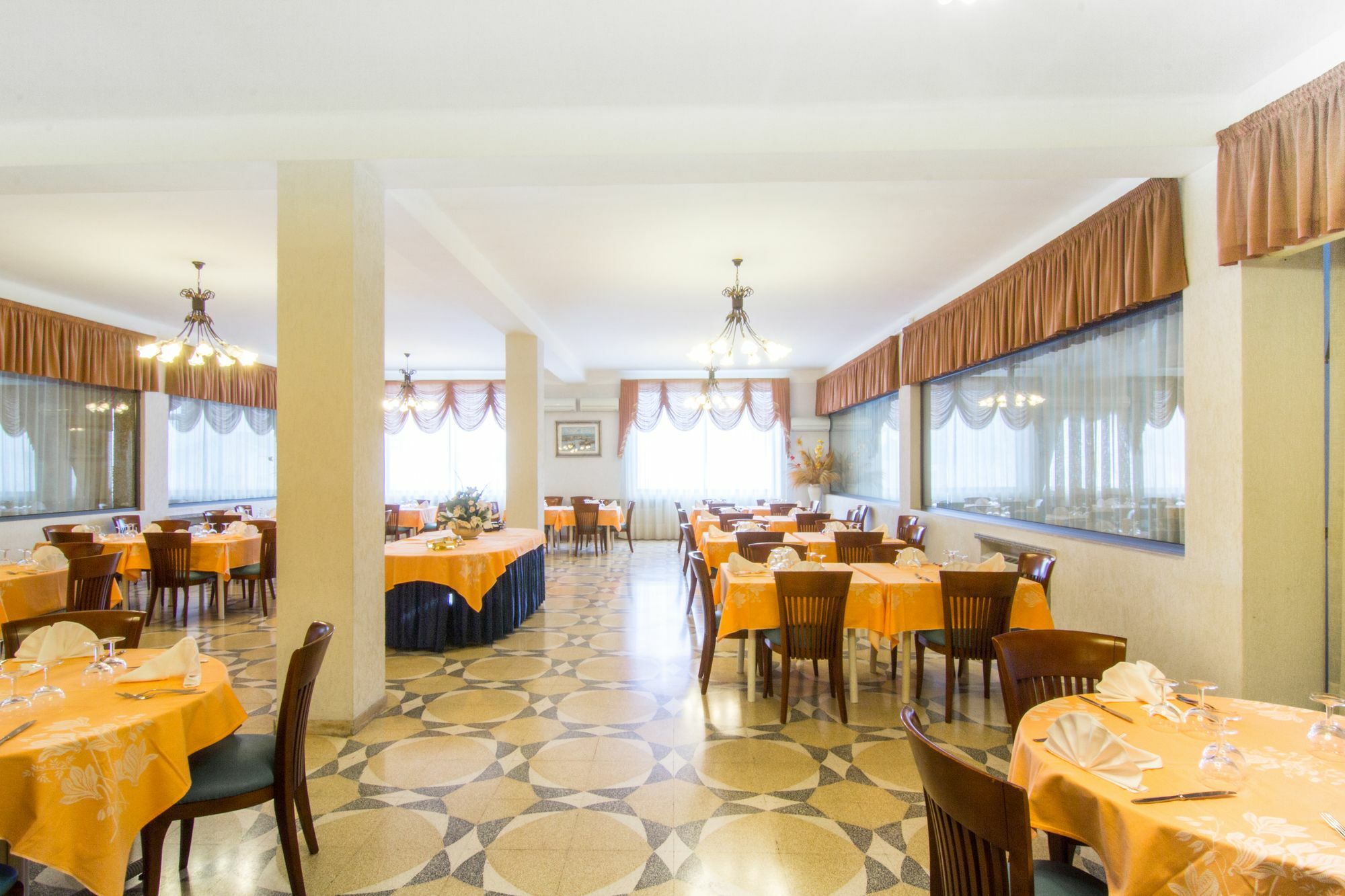 Racar Hotel Frigole Dış mekan fotoğraf