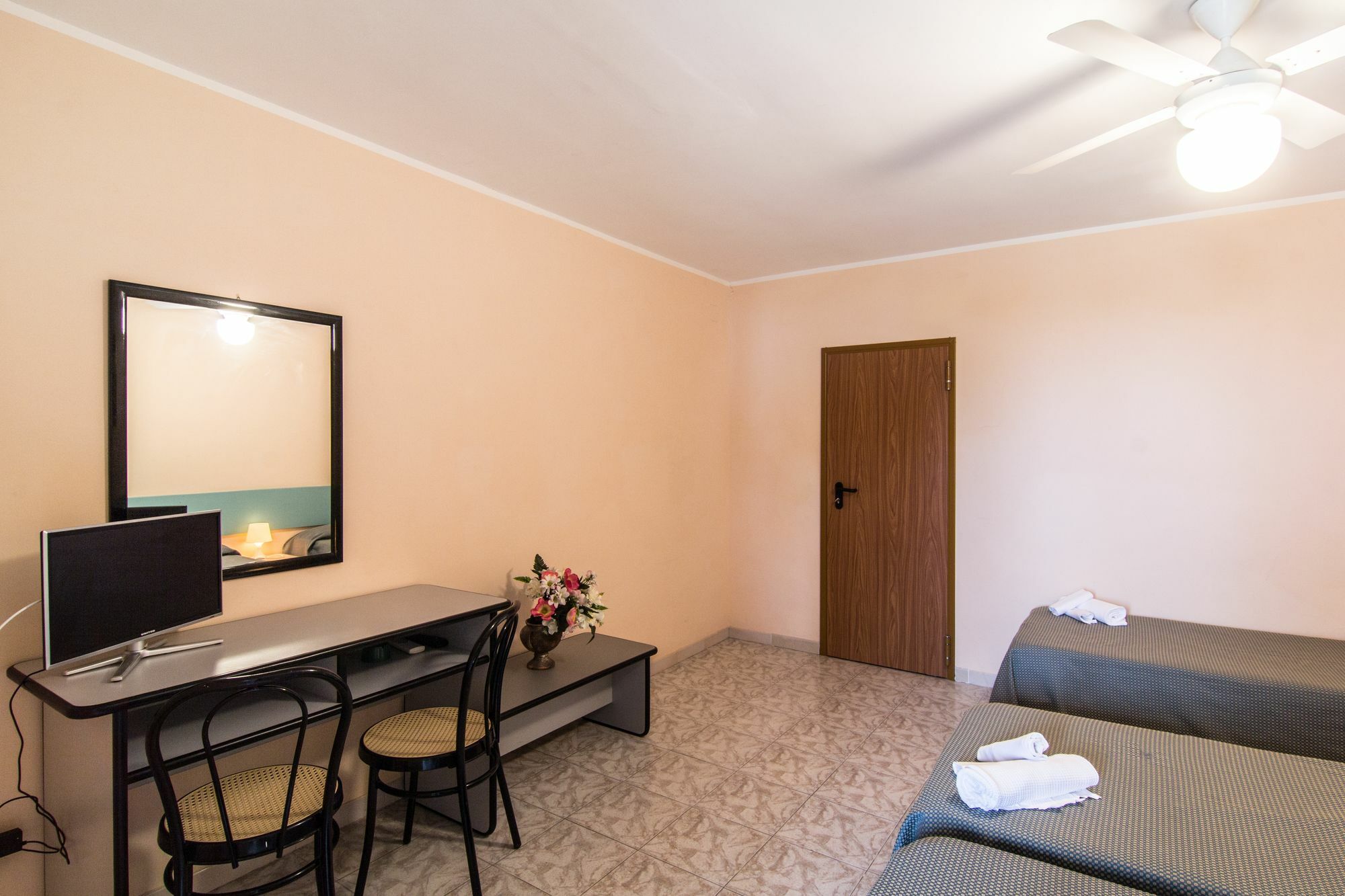 Racar Hotel Frigole Dış mekan fotoğraf